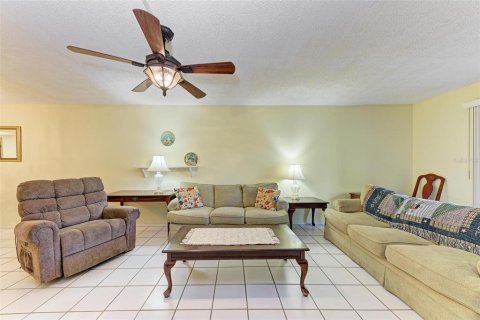 Condominio en venta en Bradenton, Florida, 2 dormitorios, 106.28 m2 № 1894297 - foto 6