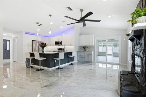 Villa ou maison à vendre à Spring Hill, Floride: 3 chambres, 185.15 m2 № 2324658 - photo 18