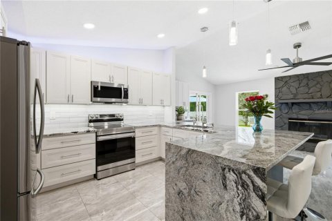 Villa ou maison à vendre à Spring Hill, Floride: 3 chambres, 185.15 m2 № 2324658 - photo 14