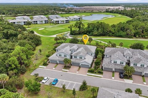 Copropriété à vendre à Punta Gorda, Floride: 3 chambres, 178.09 m2 № 2272894 - photo 3