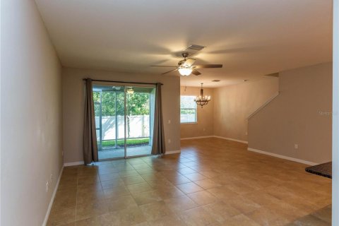 Adosado en venta en Saint Petersburg, Florida, 3 dormitorios, 185.34 m2 № 2094214 - foto 13