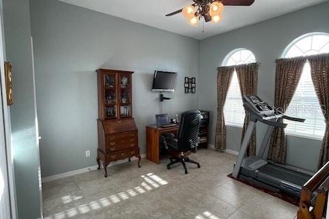 House in Parrish, Florida 4 bedrooms, 264.77 sq.m. № 1636971 - photo 21