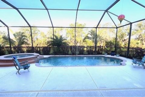 House in Parrish, Florida 4 bedrooms, 264.77 sq.m. № 1636971 - photo 27