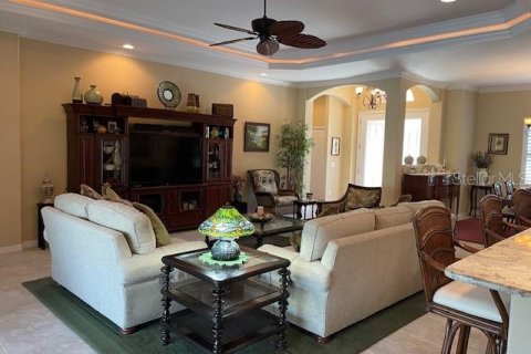 House in Parrish, Florida 4 bedrooms, 264.77 sq.m. № 1636971 - photo 5