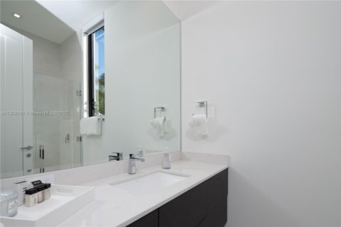 Villa ou maison à louer à Fort Lauderdale, Floride: 4 chambres, 432.37 m2 № 1985232 - photo 22