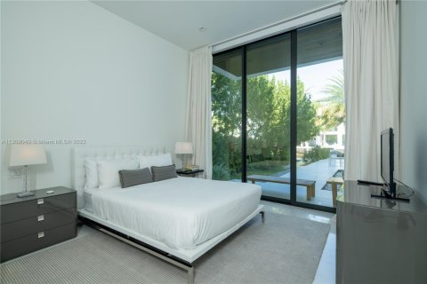 Villa ou maison à louer à Fort Lauderdale, Floride: 4 chambres, 432.37 m2 № 1985232 - photo 20