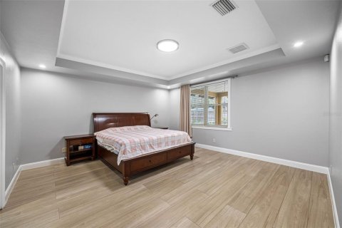 House in Tarpon Springs, Florida 4 bedrooms, 262.36 sq.m. № 1677201 - photo 7