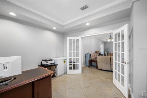 House in Tarpon Springs, Florida 4 bedrooms, 262.36 sq.m. № 1677201 - photo 6