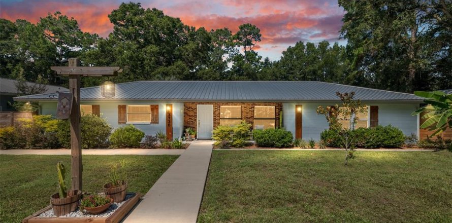 Casa en Gainesville, Florida 4 dormitorios, 201.97 m2 № 1916266