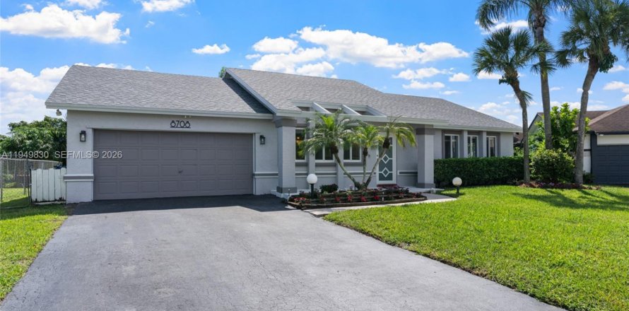 Дом в Купер-Сити, Флорида 4 спальни, 145.39м2 № 2005969