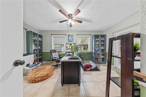 Villa ou maison à vendre à Winter Haven, Floride: 4 chambres, 249.63 m2 № 2290532 - photo 19