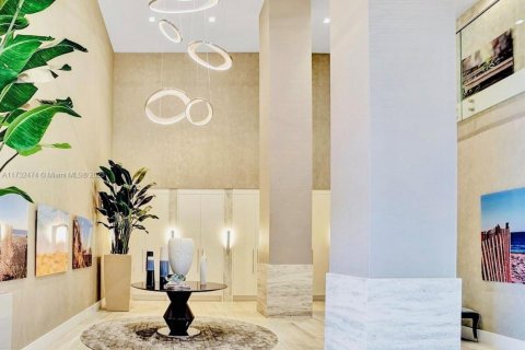 Condominio en venta en Hollywood, Florida, 2 dormitorios, 101.26 m2 № 1979353 - foto 30