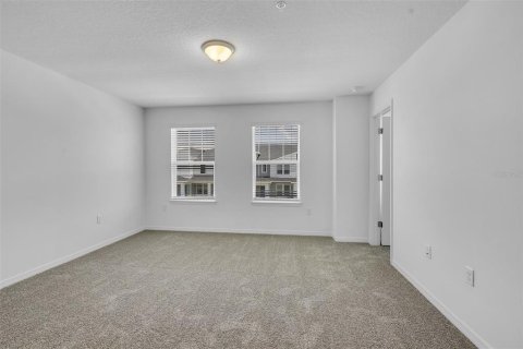 Townhouse in Orlando, Florida 3 bedrooms, 156.35 sq.m. № 2149959 - photo 10
