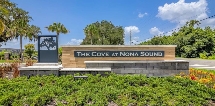 Townhouse in Orlando, Florida 3 bedrooms, 156.35 sq.m. № 2149959