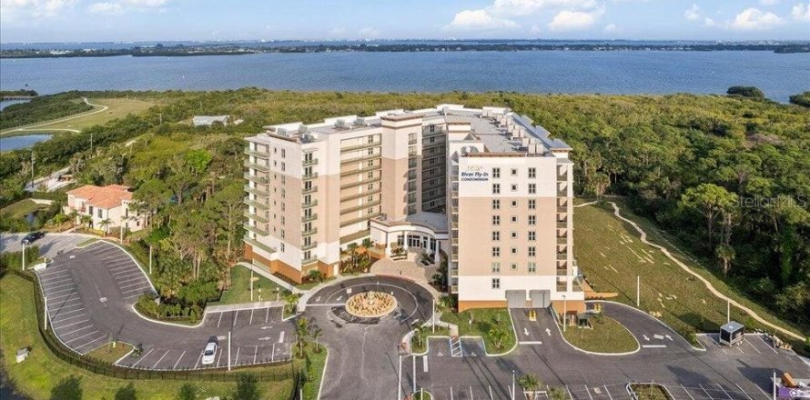 Condo in Merrit Island, Florida, 3 bedrooms  № 1283202