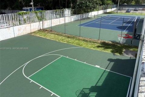 Condominio en venta en Miami, Florida, 1 dormitorio, 76.74 m2 № 2192522 - foto 13