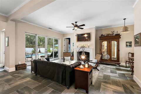 House in Mount Dora, Florida 4 bedrooms, 298.03 sq.m. № 1721088 - photo 28