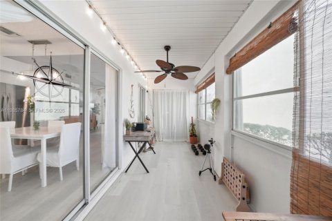 Купить виллу или дом в Хомстед, Флорида 2 спальни, 98.2м2, № 2048185 - фото 20