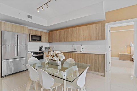 Купить кондоминиум в Авентура, Флорида 2 спальни, 102.1м2, № 1957113 - фото 5