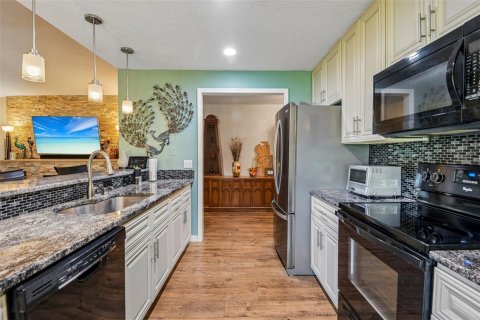 Купить виллу или дом в Лейкленд, Флорида 5 комнат, 148.55м2, № 2423944 - фото 19