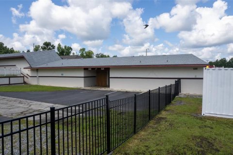 Immobilier commercial à Madison, Floride 1133.78 m2 № 2128200