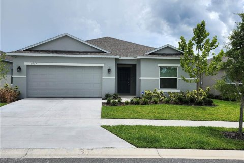 Villa ou maison à Groveland, Floride 4 chambres, 176.51 m2 № 2134061