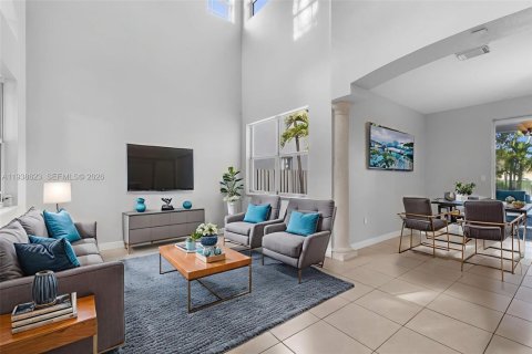 Villa ou maison à vendre à Miami, Floride: 4 chambres, 230.49 m2 № 1996935 - photo 7