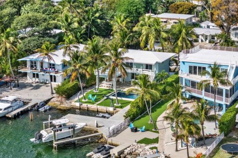 House in Key Largo, Florida 3 bedrooms, 144 sq.m. № 2068322 - photo 4