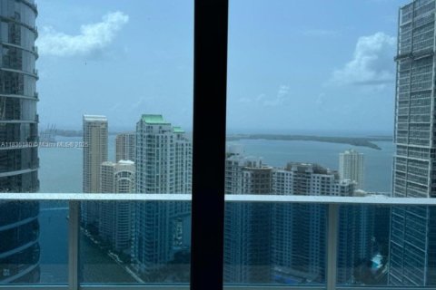 Condo in Miami, Florida, 2 bedrooms  № 1888958 - photo 8
