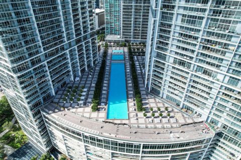 Condominio en venta en Miami, Florida, 2 dormitorios, 121.98 m2 № 1836620 - foto 25
