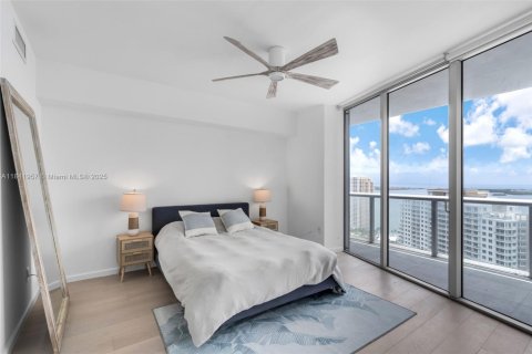 Condominio en venta en Miami, Florida, 2 dormitorios, 121.98 m2 № 1836620 - foto 12