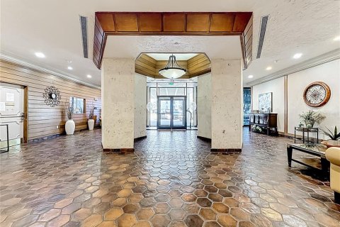 Кондоминиум с 3 комнатами в Клируотер, Флорида № 2150522