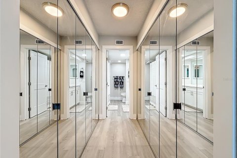 Снять в аренду кондоминиум в Клируотер, Флорида 3 комнаты, 115.2м2, № 2150522 - фото 27