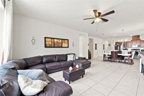 Villa ou maison à louer à Davenport, Floride: 3 chambres, 157.19 m2 № 2339748 - photo 4