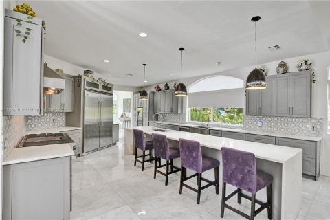 House in Davie, Florida 5 bedrooms, 586.03 sq.m. № 1895767 - photo 28