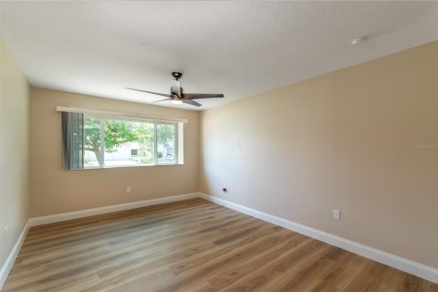 Villa ou maison à louer à Ocala, Floride: 2 chambres, 133.04 m2 № 2228152 - photo 19