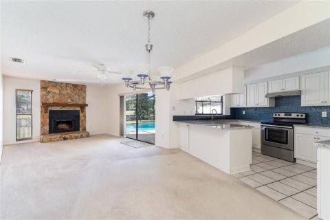 Casa en venta en Tampa, Florida, 4 dormitorios, 187.94 m2 № 1527213 - foto 13
