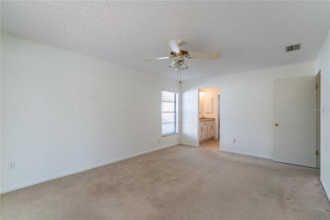 Casa en venta en Tampa, Florida, 4 dormitorios, 187.94 m2 № 1527213 - foto 20