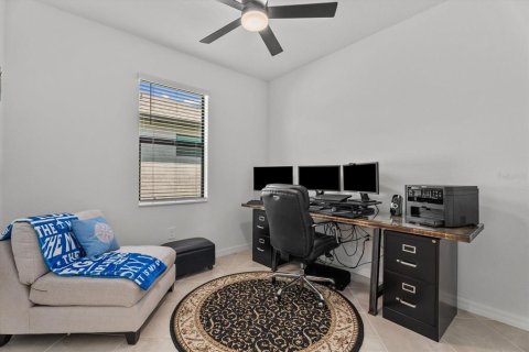 House in Port Charlotte, Florida 4 bedrooms, 188.31 sq.m. № 2393747 - photo 14