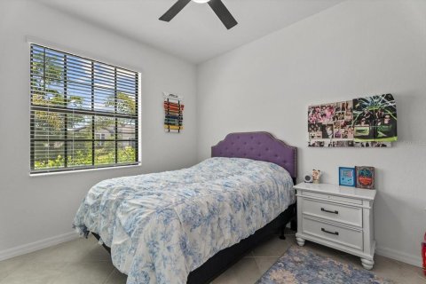 House in Port Charlotte, Florida 4 bedrooms, 188.31 sq.m. № 2393747 - photo 10