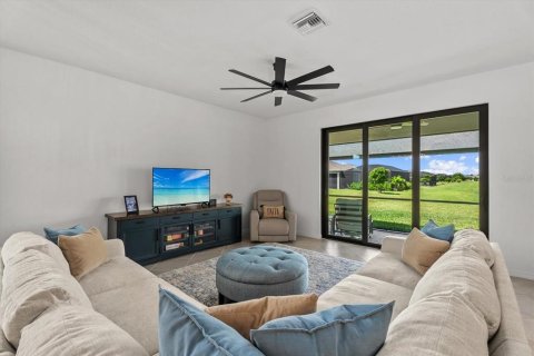 House in Port Charlotte, Florida 4 bedrooms, 188.31 sq.m. № 2393747 - photo 26