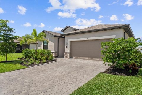 House in Port Charlotte, Florida 4 bedrooms, 188.31 sq.m. № 2393747 - photo 2