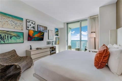 Condominio en alquiler en Hollywood, Florida, 2 dormitorios, 107.86 m2 № 2060060 - foto 11