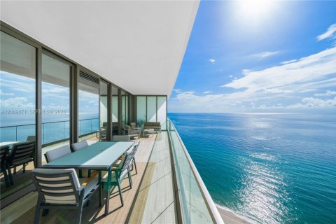 Condo in Sunny Isles Beach, Florida, 3 bedrooms  № 2368430 - photo 19