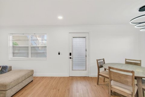 Condo in Delray Beach, Florida, 2 bedrooms  № 2247029 - photo 18