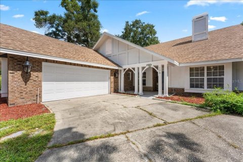 Villa ou maison à vendre à Palm Harbor, Floride: 4 chambres, 265.14 m2 № 2149819 - photo 4