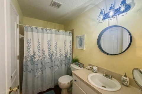 House in Edgewater, Florida 3 bedrooms, 130.81 sq.m. № 2198738 - photo 23
