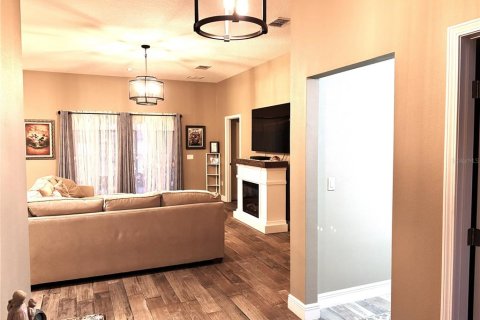 Casa en venta en Orlando, Florida, 3 dormitorios, 207.36 m2 № 2157581 - foto 3