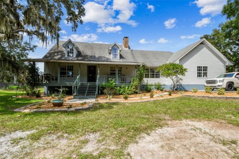 House in Wimauma, Florida 5 bedrooms, 410.44 sq.m. № 2130507 - photo 2