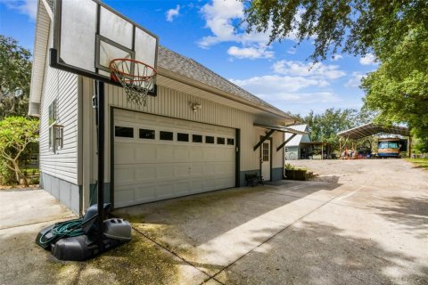 House in Wimauma, Florida 5 bedrooms, 410.44 sq.m. № 2130507 - photo 12